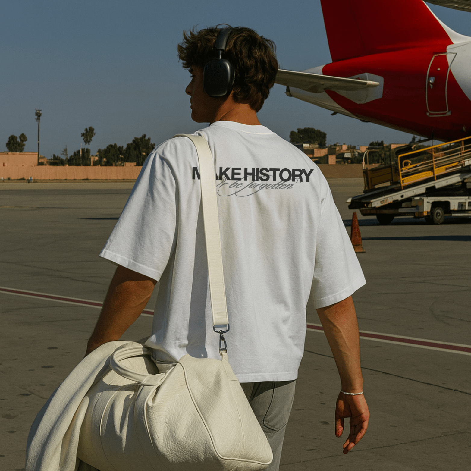 Make History Boxy Tee - Romerrio